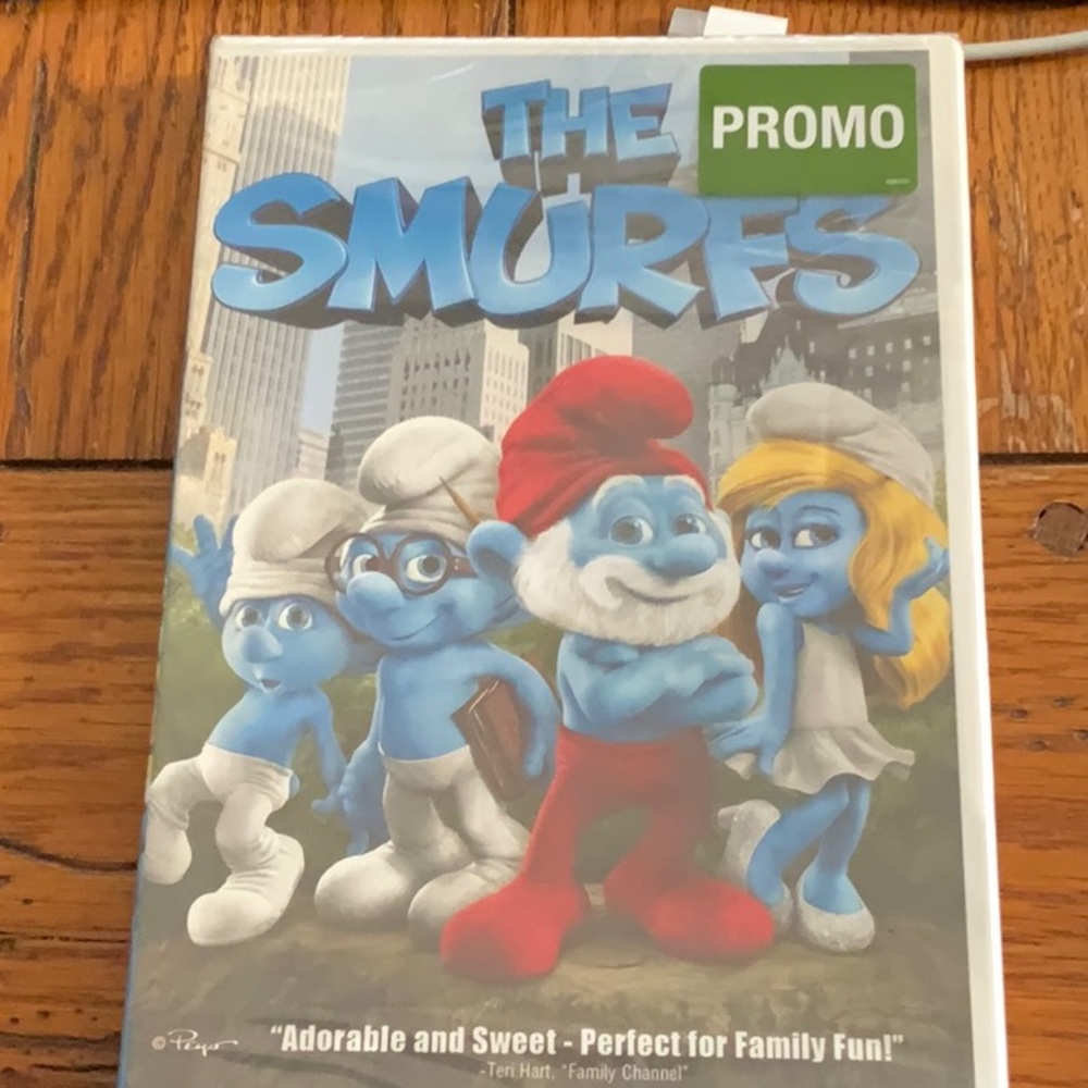 “The Smurfs” DVD Movie NEW